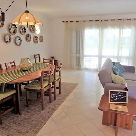 Hébergement de vacances Villas *
